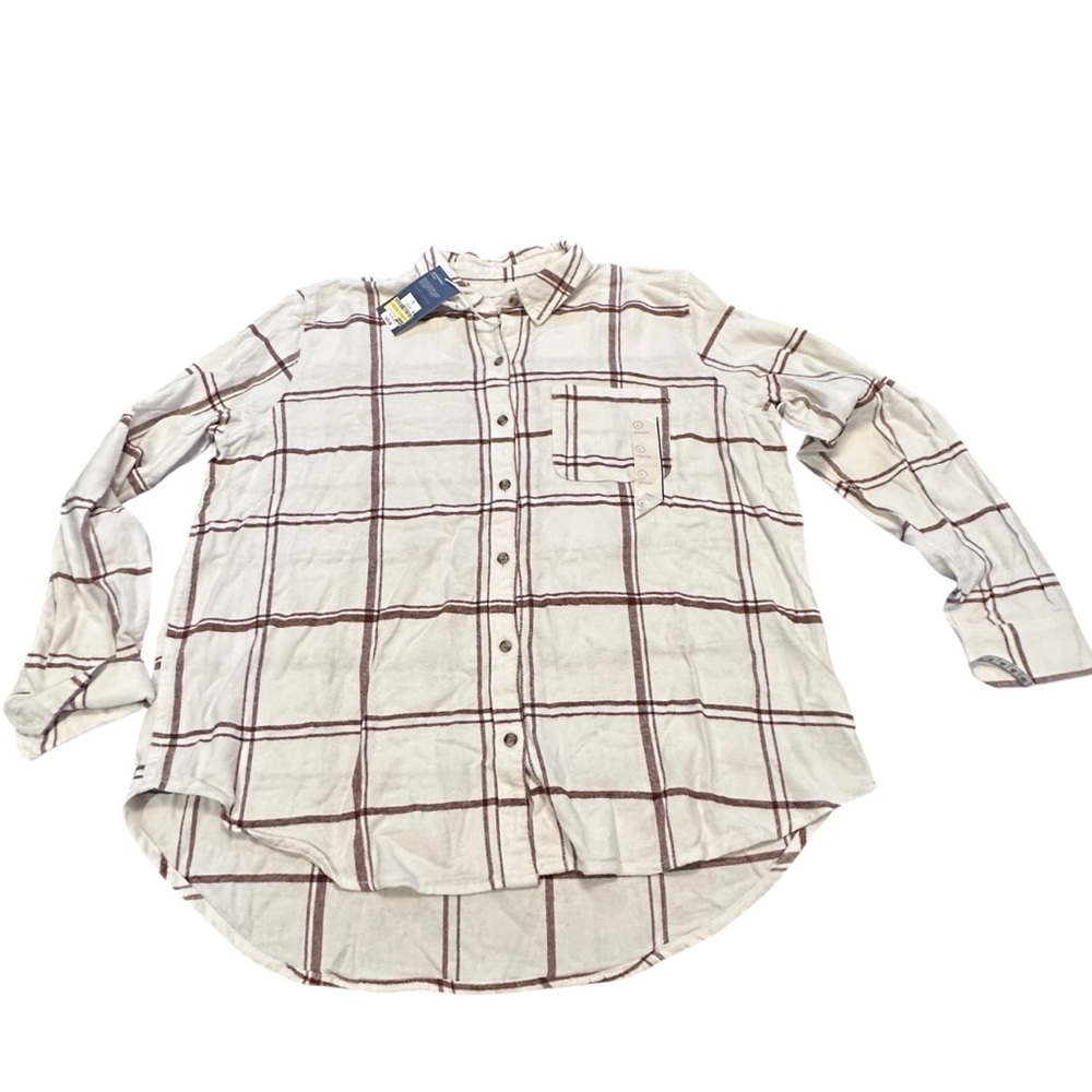 Universal Thread women’s Button Down Flannel Plaid Shirt relaxed fit